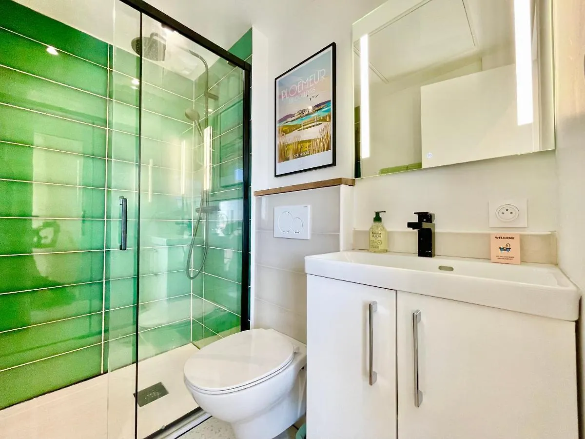 Le Phare Ouest - 80 M De La Mer - Vue Ocean Sur Le Balcon - Entierement Renove - Internet Haut Debit - Nouveau 플뢰메르 아파트